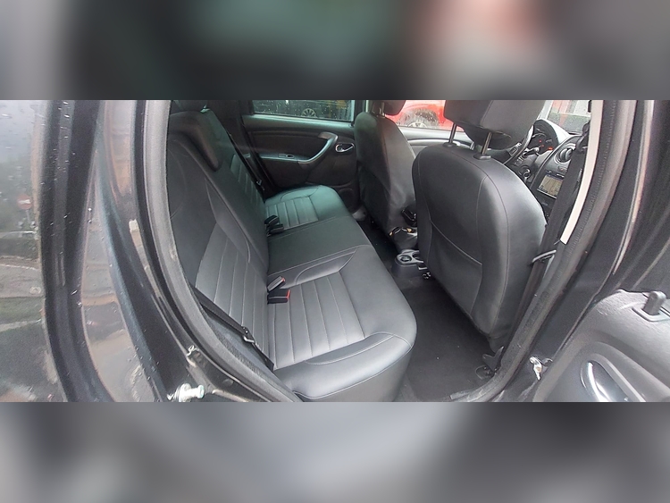 Dacia Duster 4x4 diesel 110cv foto 8